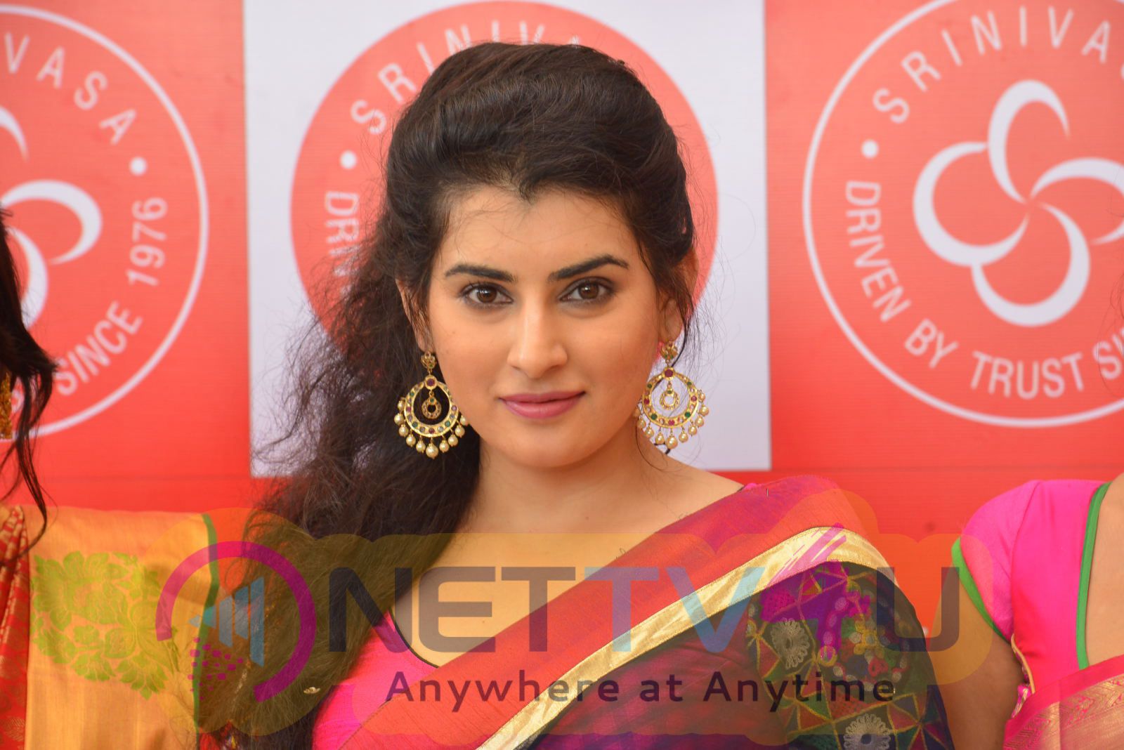 photos of archana at srinivasa textiles launch 77