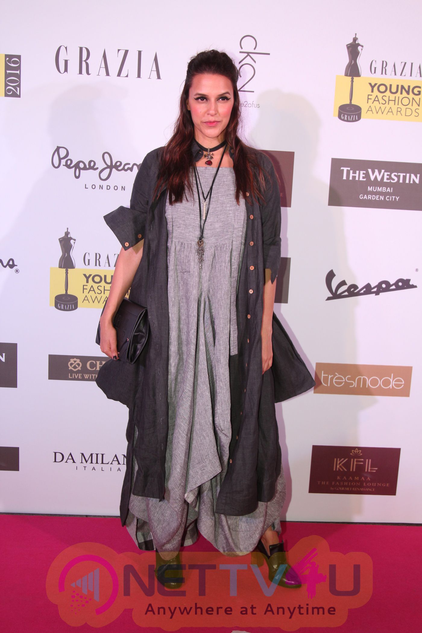 Photos Of Celebrities At The Red Carpet Of 6Th Edition Of The Grazia Young Fashion Awards Held At Westin Mumbai Hindi Ga