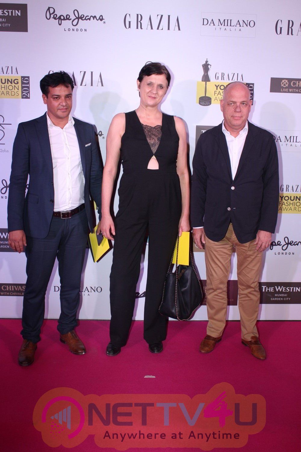 Photos Of Celebrities At The Red Carpet Of 6Th Edition Of The Grazia Young Fashion Awards Held At Westin Mumbai Hindi Ga