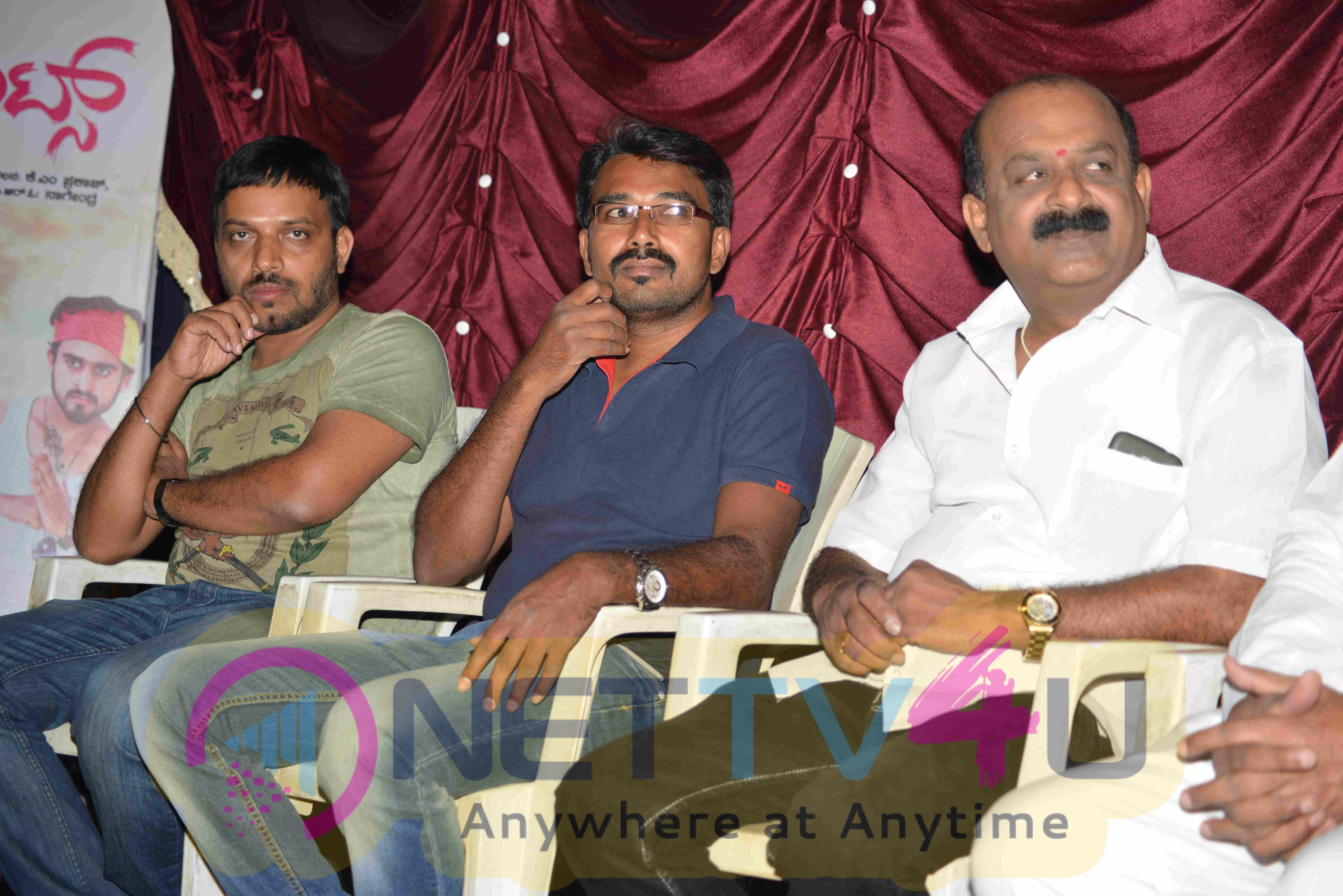 Photos Of Kannada Movie Student Film Press Meet Images Kannada Gallery
