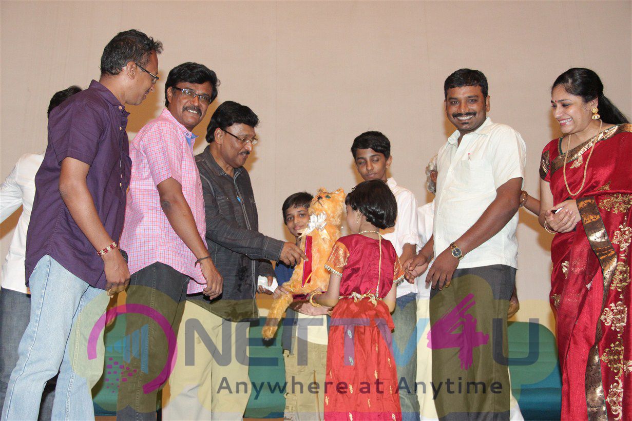 Poonai Meesai Book Release Photos Tamil Gallery