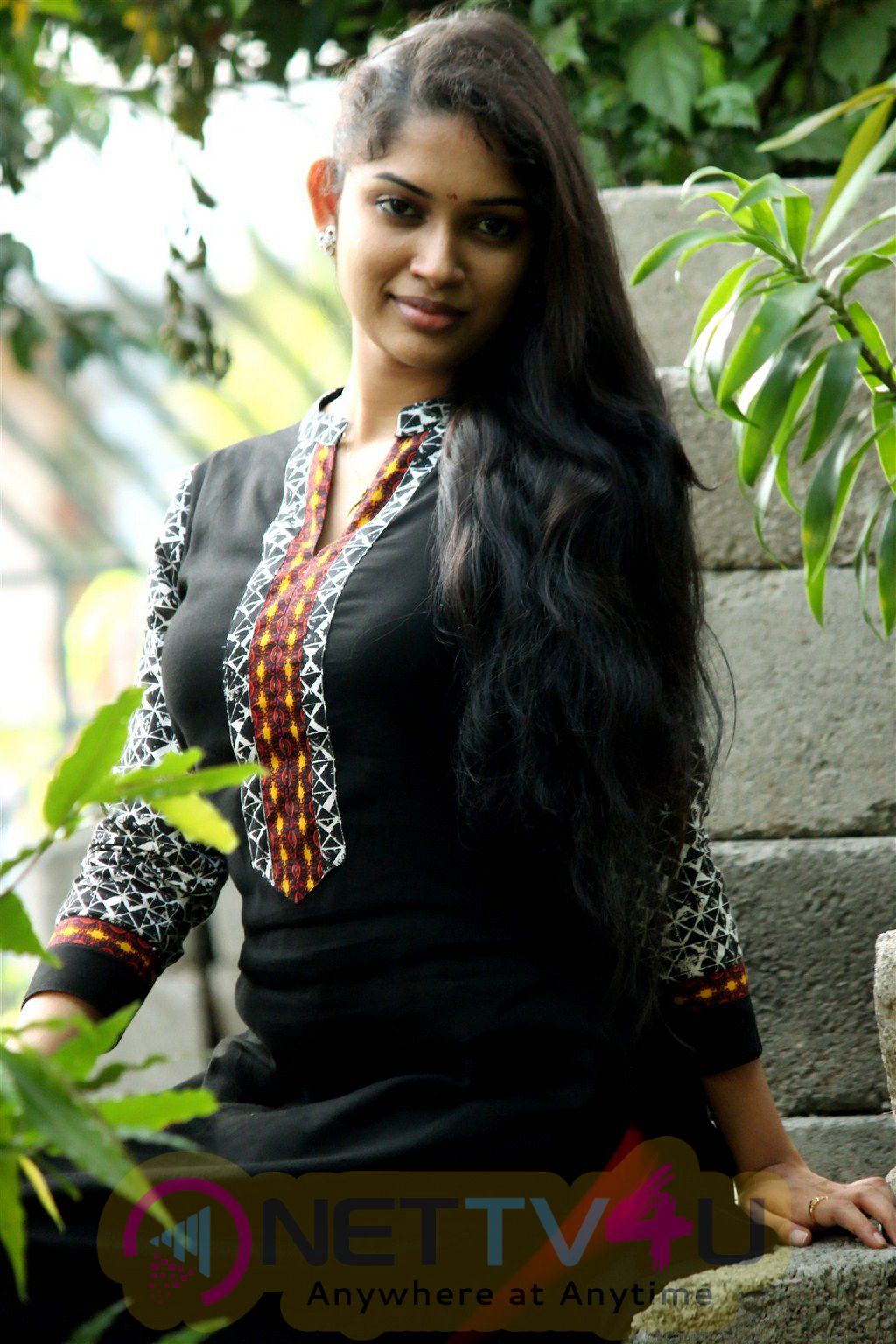 Priyanka Tamil Actress Photoshoot Stills Tamil Gallery