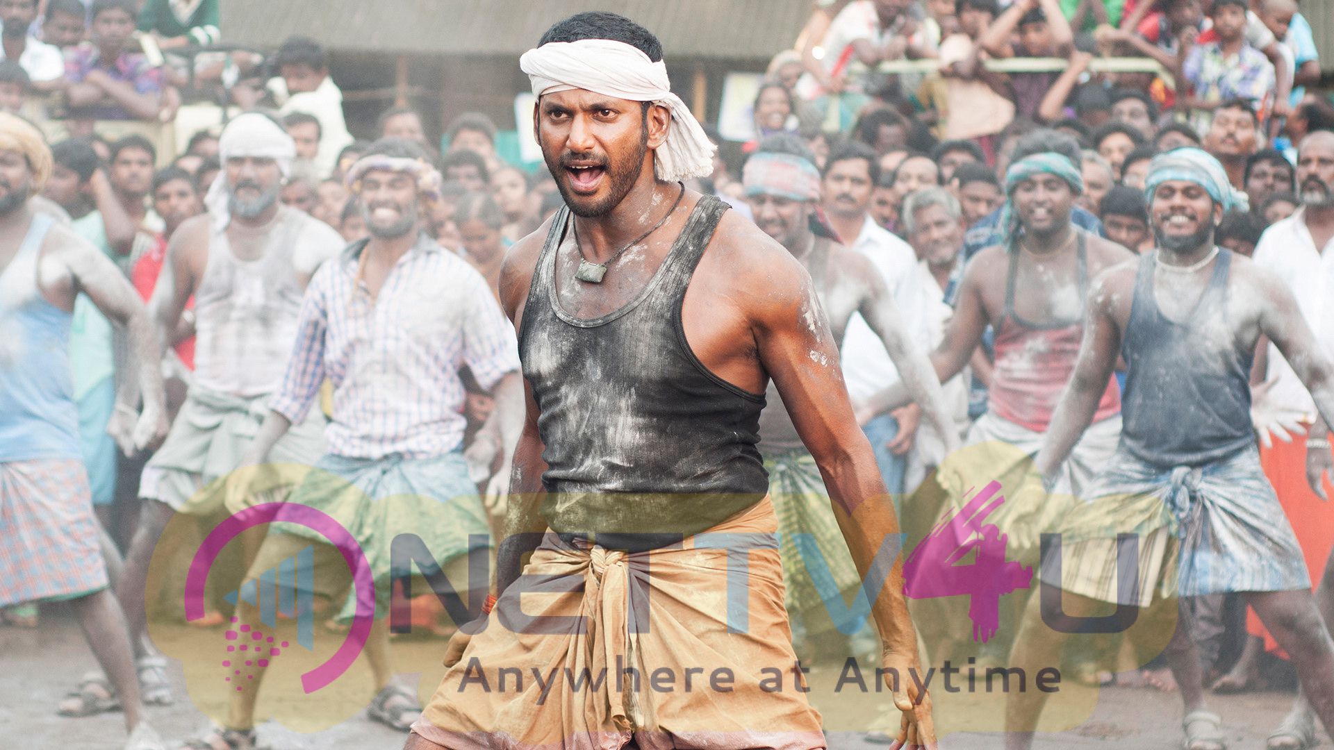 Rayudu Movie Exclusive Photos Working Stills 238323 Latest Stills