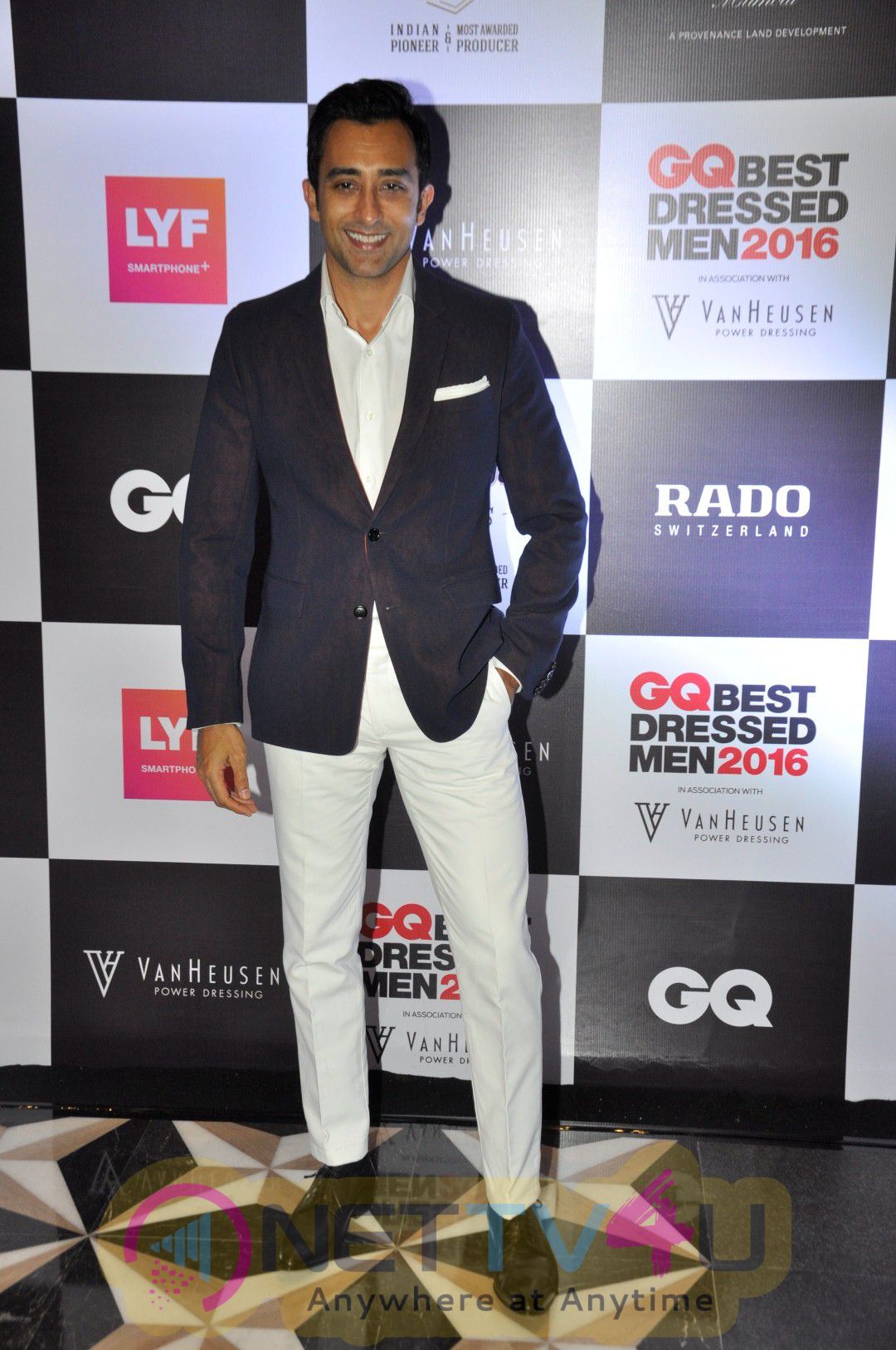 Red Carpet Of The GQ Best Dressed Men 2016 Awards Extraordinary Photos Hindi Gallery
