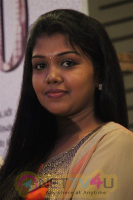 Riythvika Gorgeous Stills At Kabali Success Meet Tamil Gallery