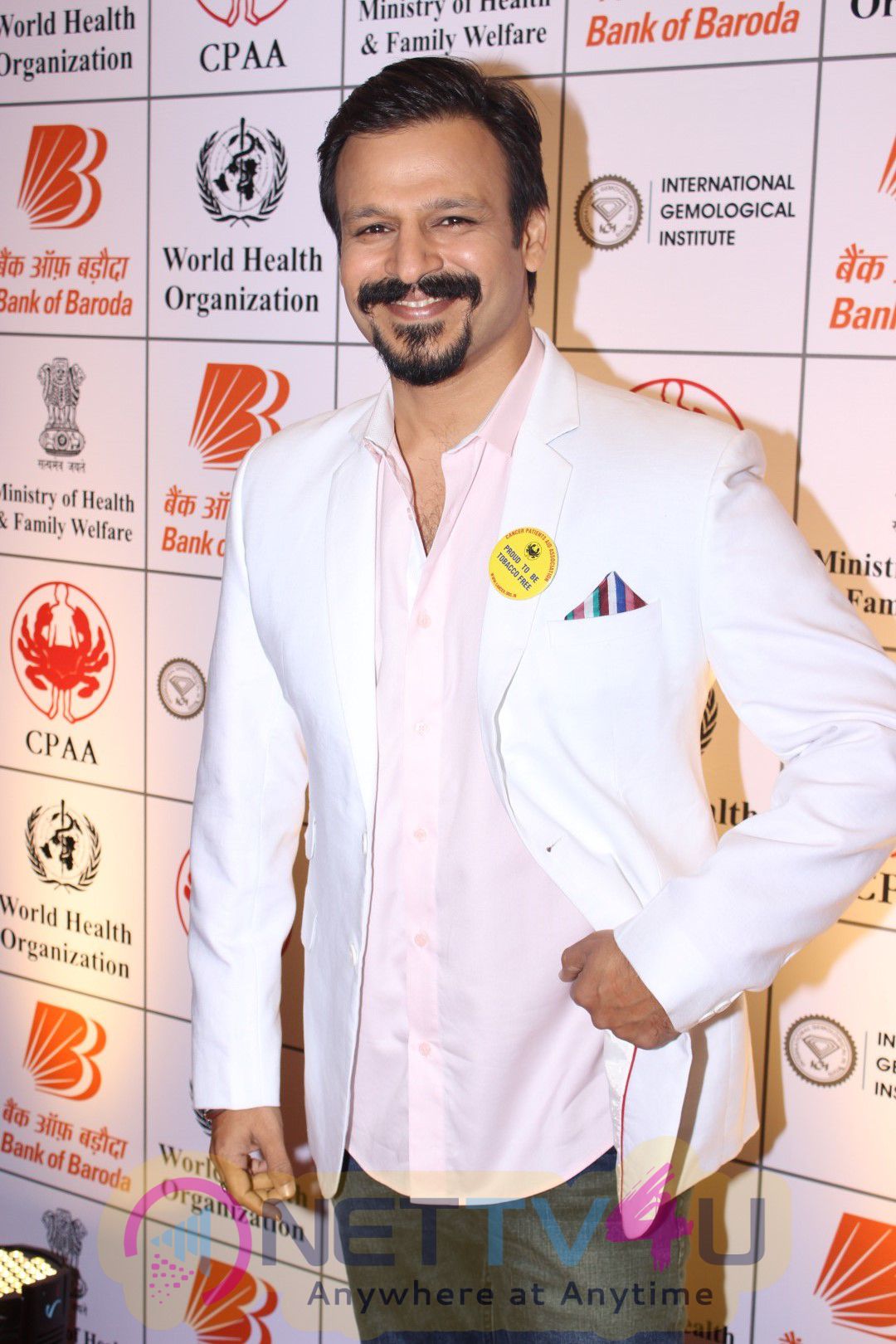 Rohit Shetty & Vivek Oberoi At PC For Fight Against Tobacco Event Stills Hindi Gallery