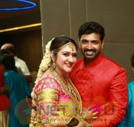 Rahul - Sridevi Seemantham Function Beauteous Colourful Photos Tamil Gallery
