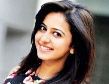 Rakul Preet Singh In The Lead!