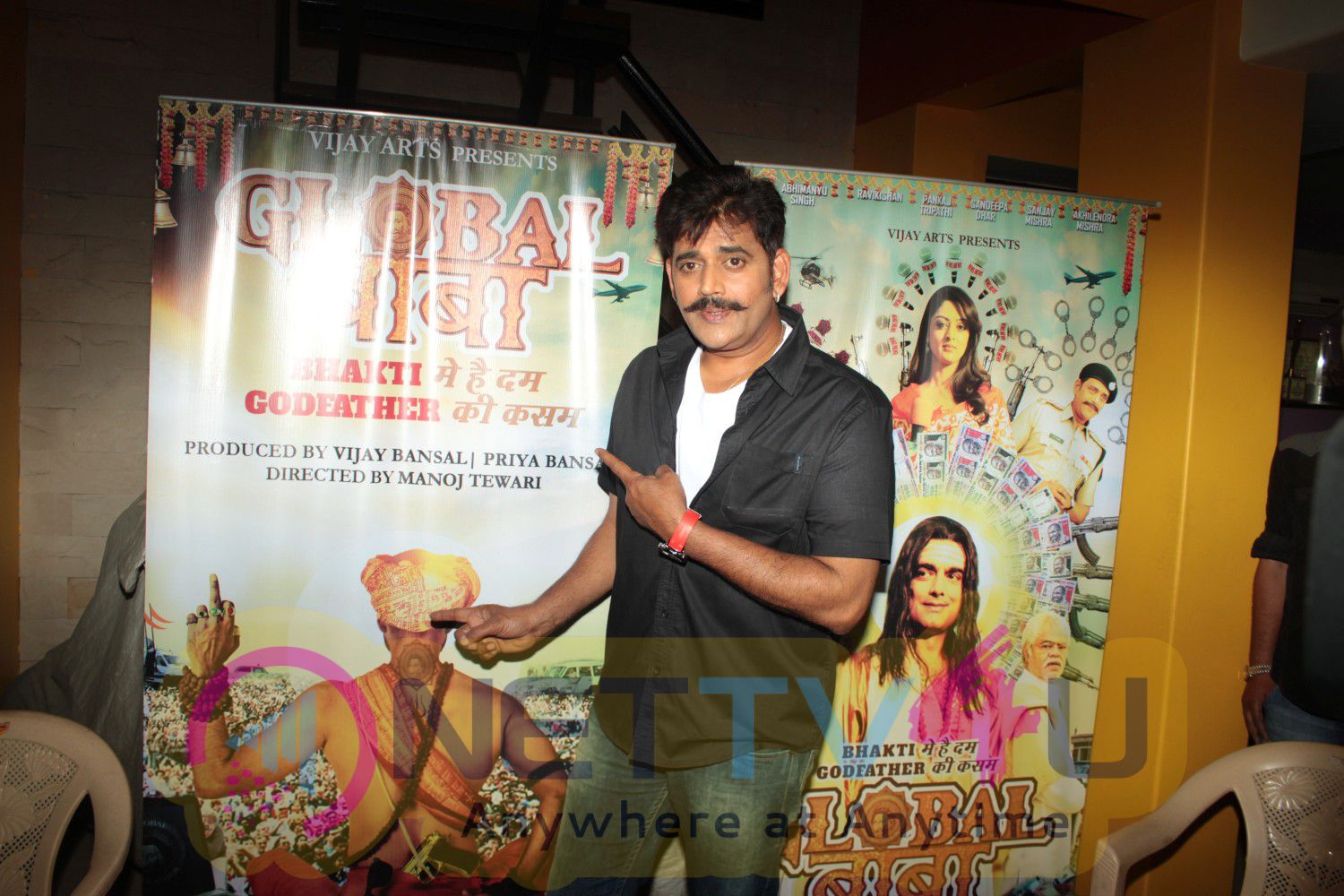 Ravi Kishan, Sandeepa Dhar At Press Meet Of Film Global Baba Latest stills Hindi Gallery