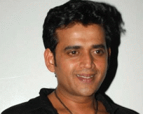 Ravi Kishan Debuts In Kannada With Hebbuli