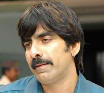 Ravi Teja Charged By Traffic Police!