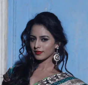 Telugu Movie Actress Ravneet Kaur