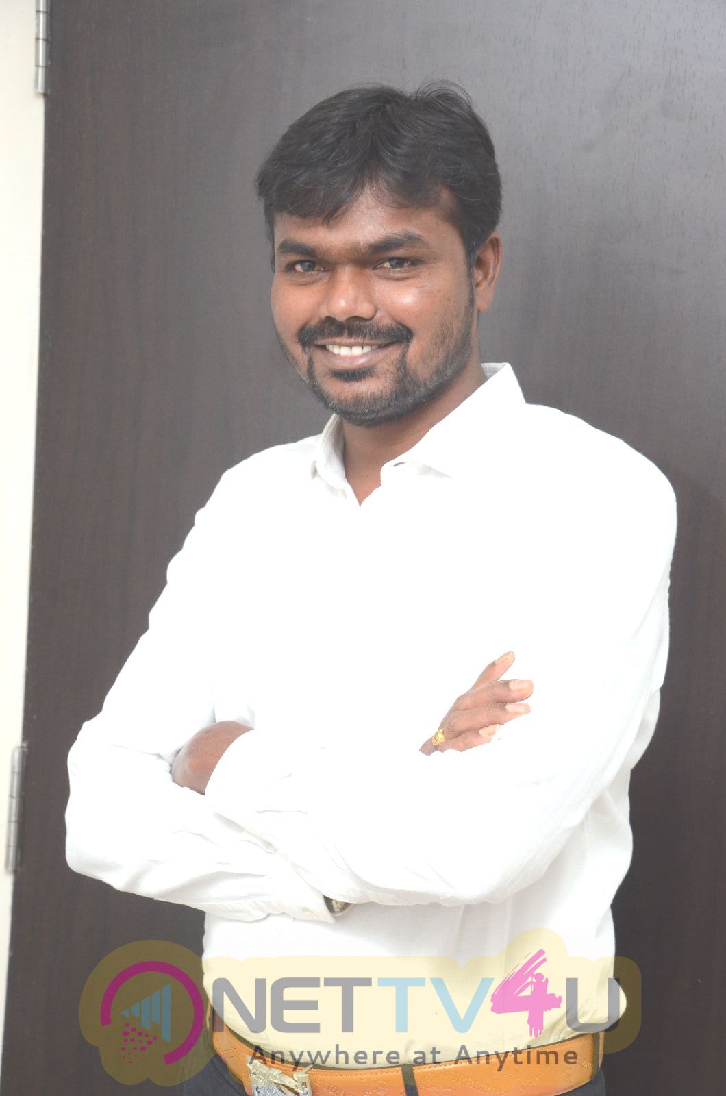 Sahasam Swasaga Sagipo Producer Ravinder Reddy Interview Stills Telugu Gallery
