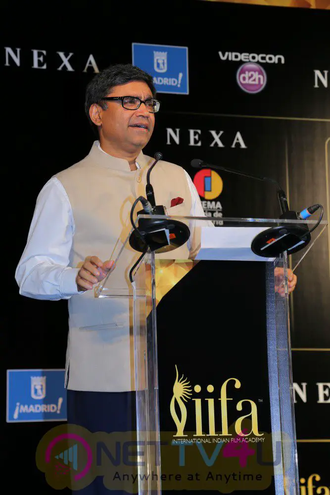 Salman Khan & Anil Kapoor At Announcement Of 17th Edition Of IIFA Award Exclusive Photos Hindi Gallery