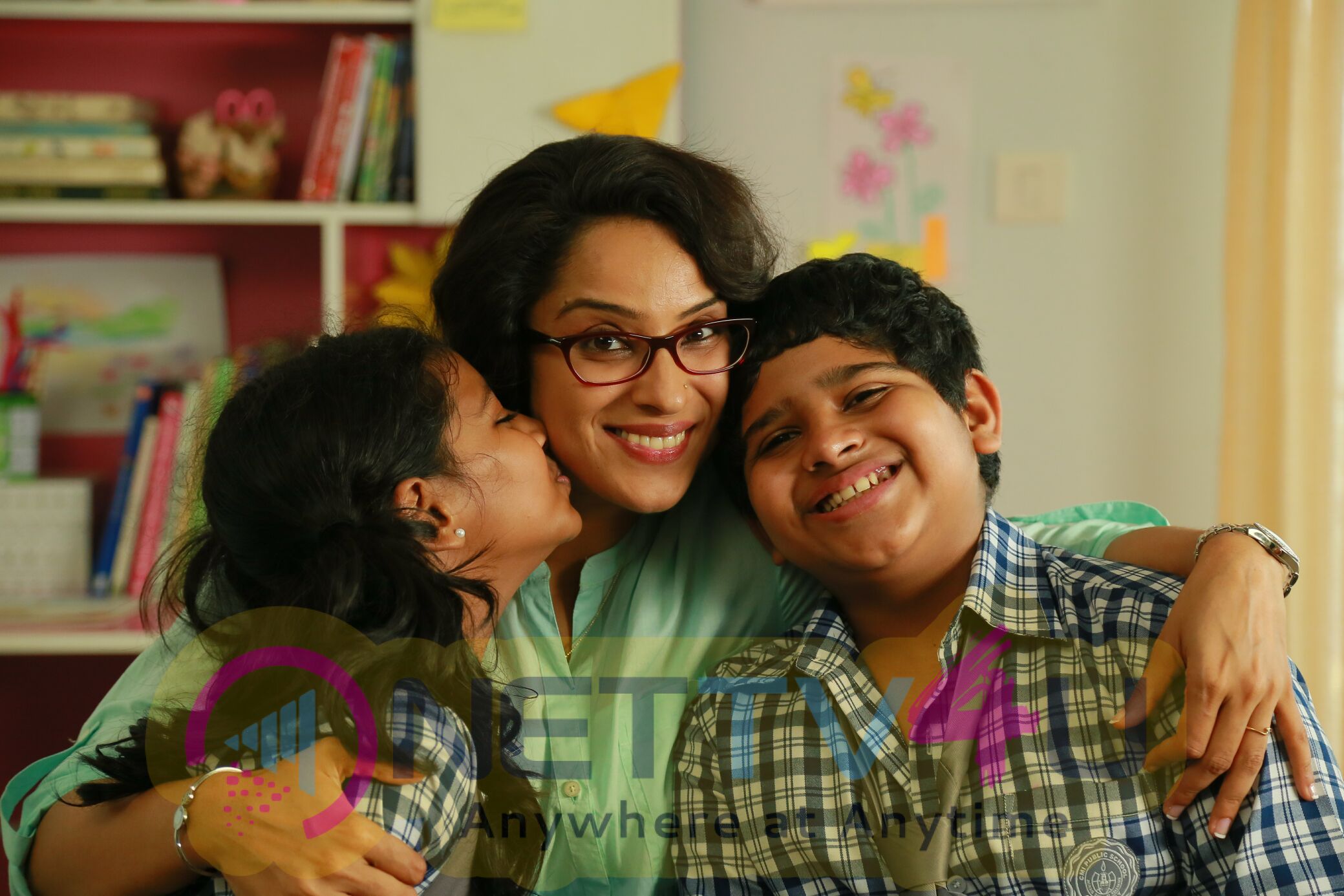 School Bus Malayalam Movie Outstanding Photos Malayalam Gallery