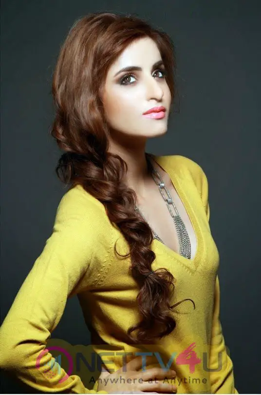 Serah Singh Film Actress Latest Attractive Stills  Hindi Gallery