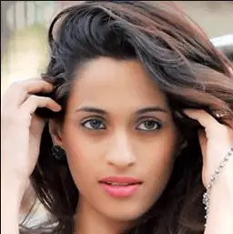 Hindi Playback Singer Sonali Bhatawdekar