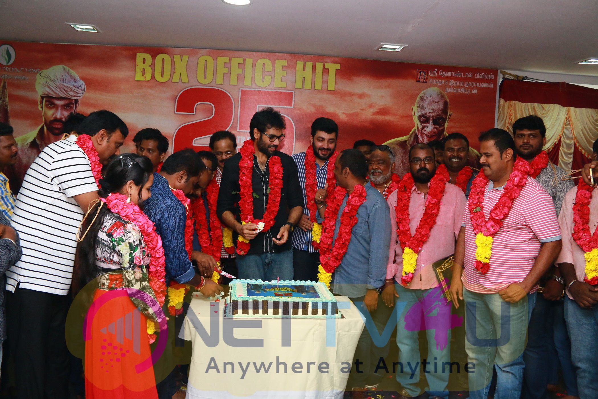 Sri Green Production Felicitated Jackson Durai Team In The Eve Of 25th Successful Day Of Jackson Durai Photos Tamil Gallery