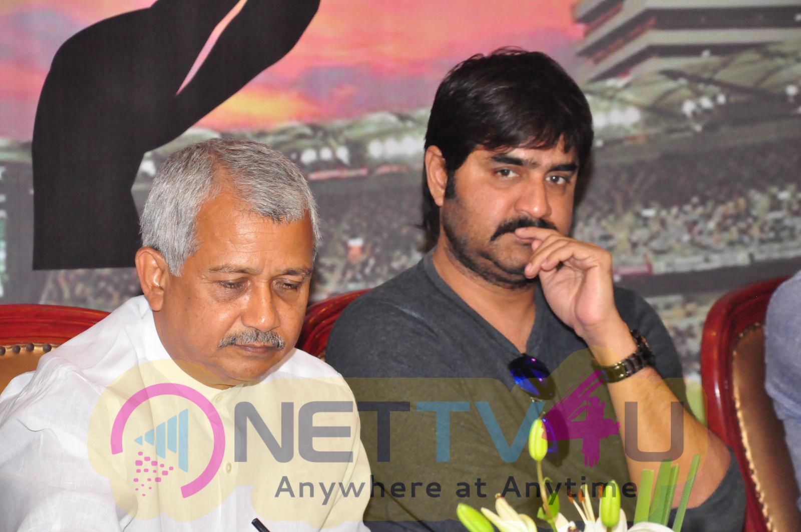 Srikanth Launches Hyderabad Biggest Cricket Logo Exclusive Photos Telugu Gallery