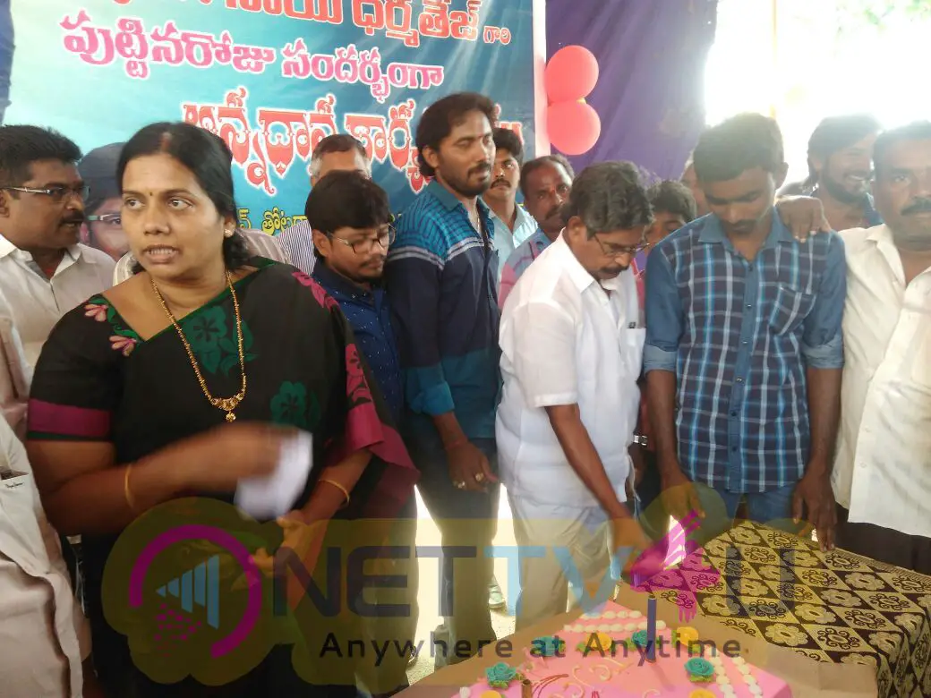 Suprer Hero Saidharamtej Birthday Celebration In Eluru Photos Telugu Gallery