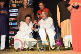 Saheb Phalke Film Foundation Award 2016 Stills Hindi Gallery