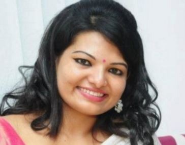 Malayalam Movie Actress Sandra Thomas