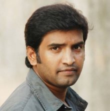 Santhanam’s Commentary Is The Highlight At Natchathira Cricket!