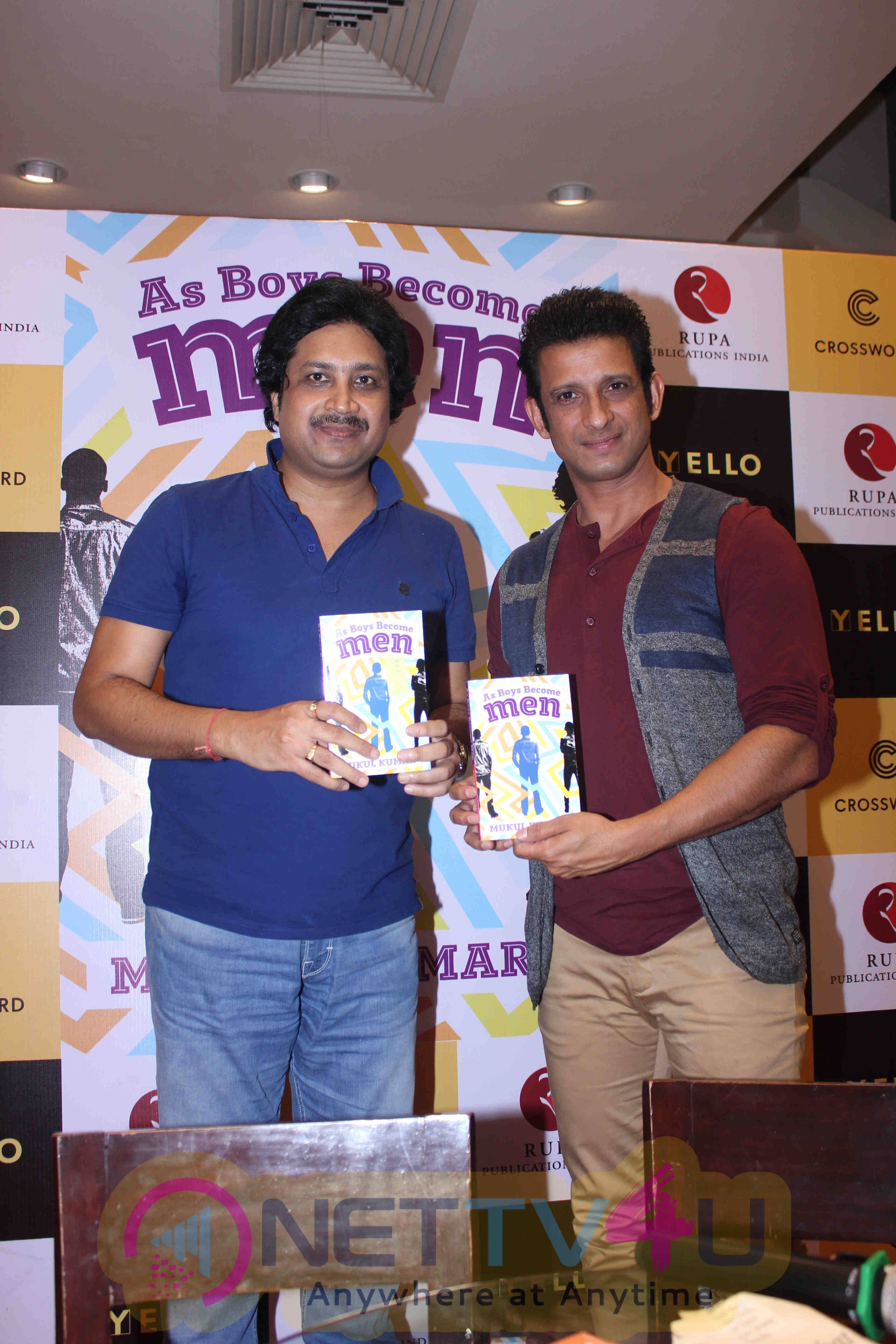 Sharman Joshi At The Launch Of His Book As Boys Become Men Bollywood Photos Hindi Gallery
