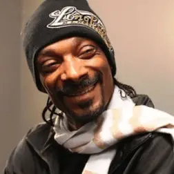 English Singer Snoop Dogg