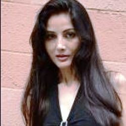 Hindi Movie Actress Suman Negi