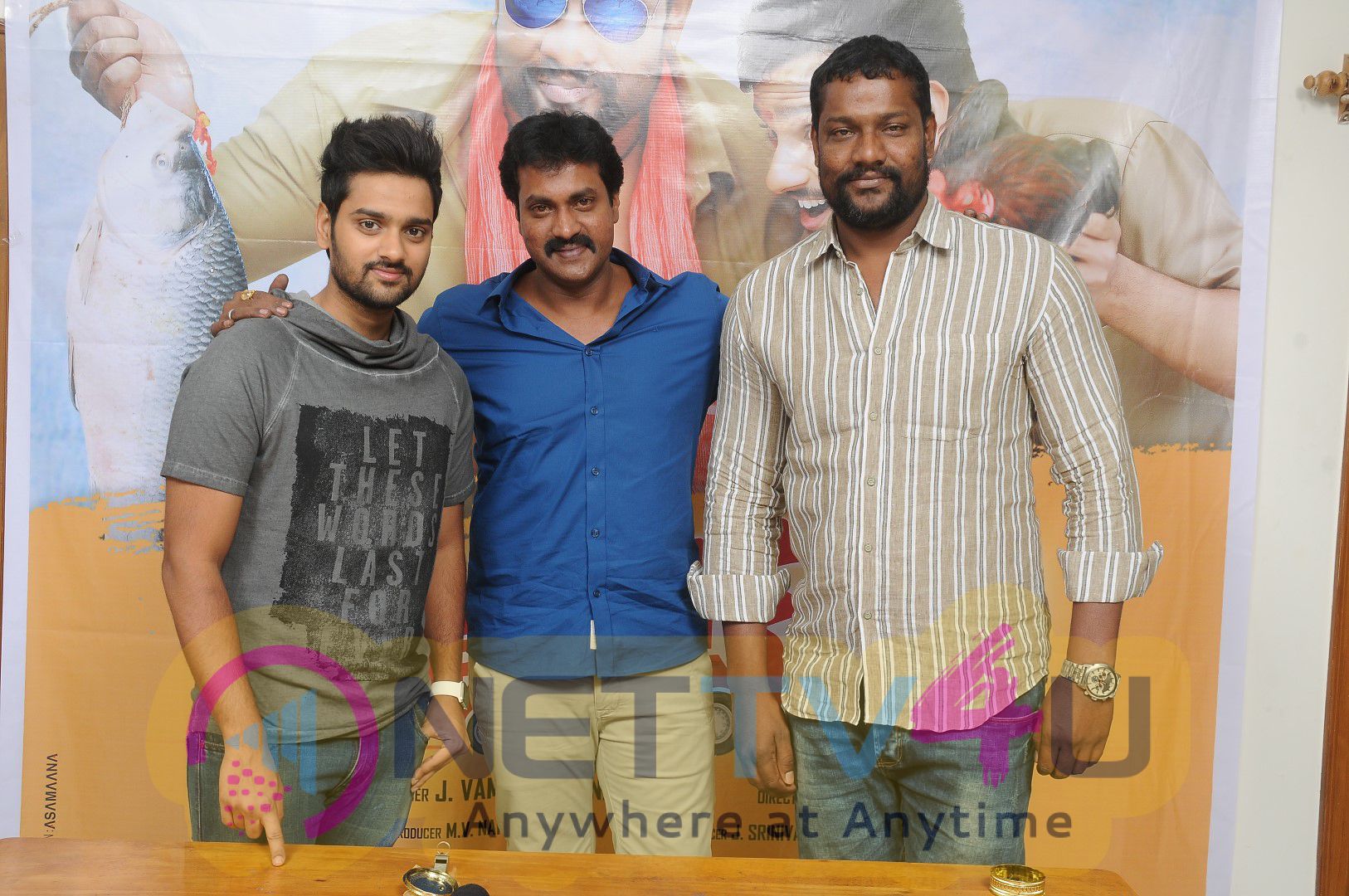 Sumanth Ashwin's New Movie 'RIGHT RIGHT' Motion Poster Release Stills Telugu Gallery
