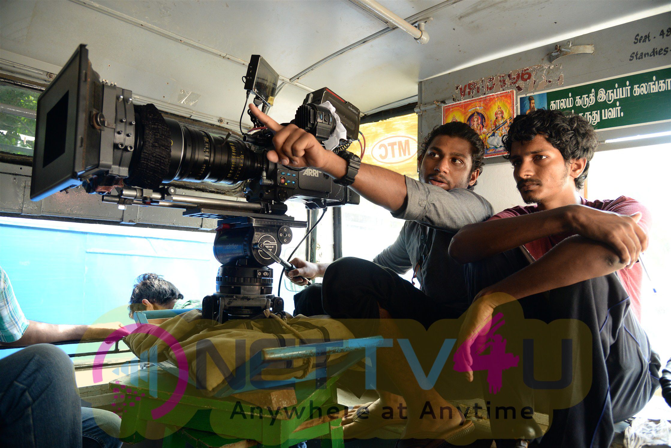 Tamil Movie 8 Thottakkal Latest Working Pics Tamil Gallery