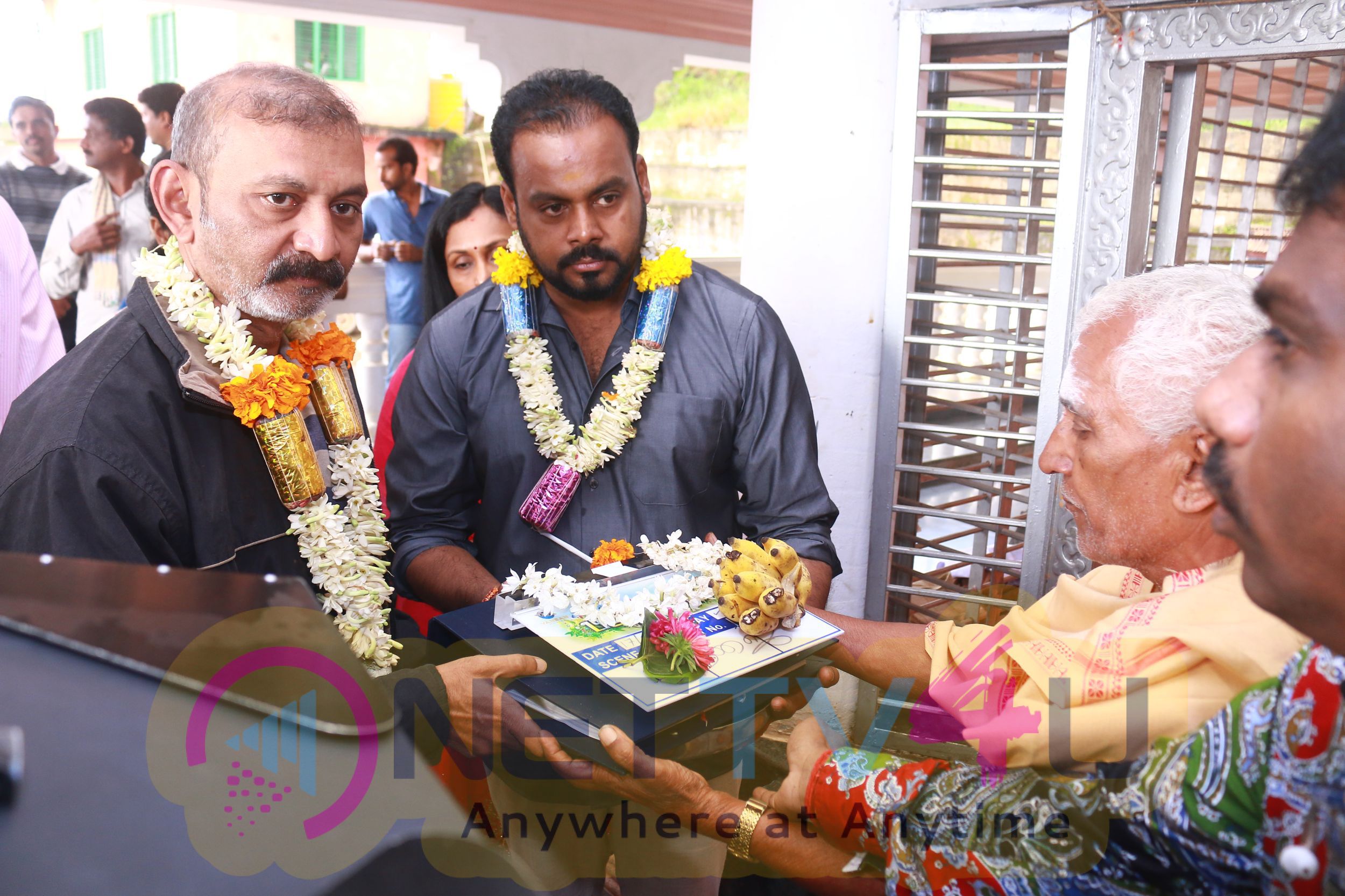 Tamil Movie Brindhavanam Poojai Stills Tamil Gallery