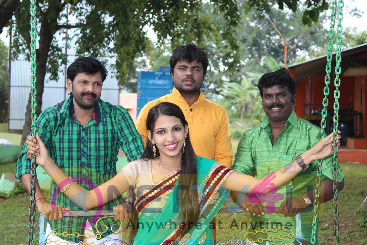 Tamil Movie Kasu Iruntha Delightful Stills Tamil Gallery