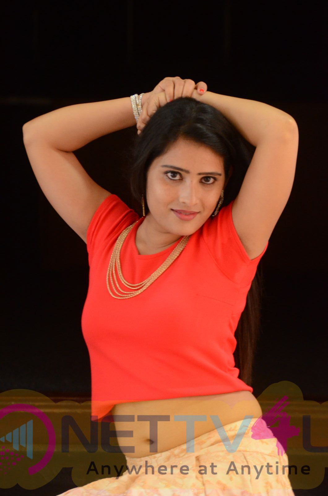 Telugu Actress Anusha Latest High Quality Images Telugu Gallery