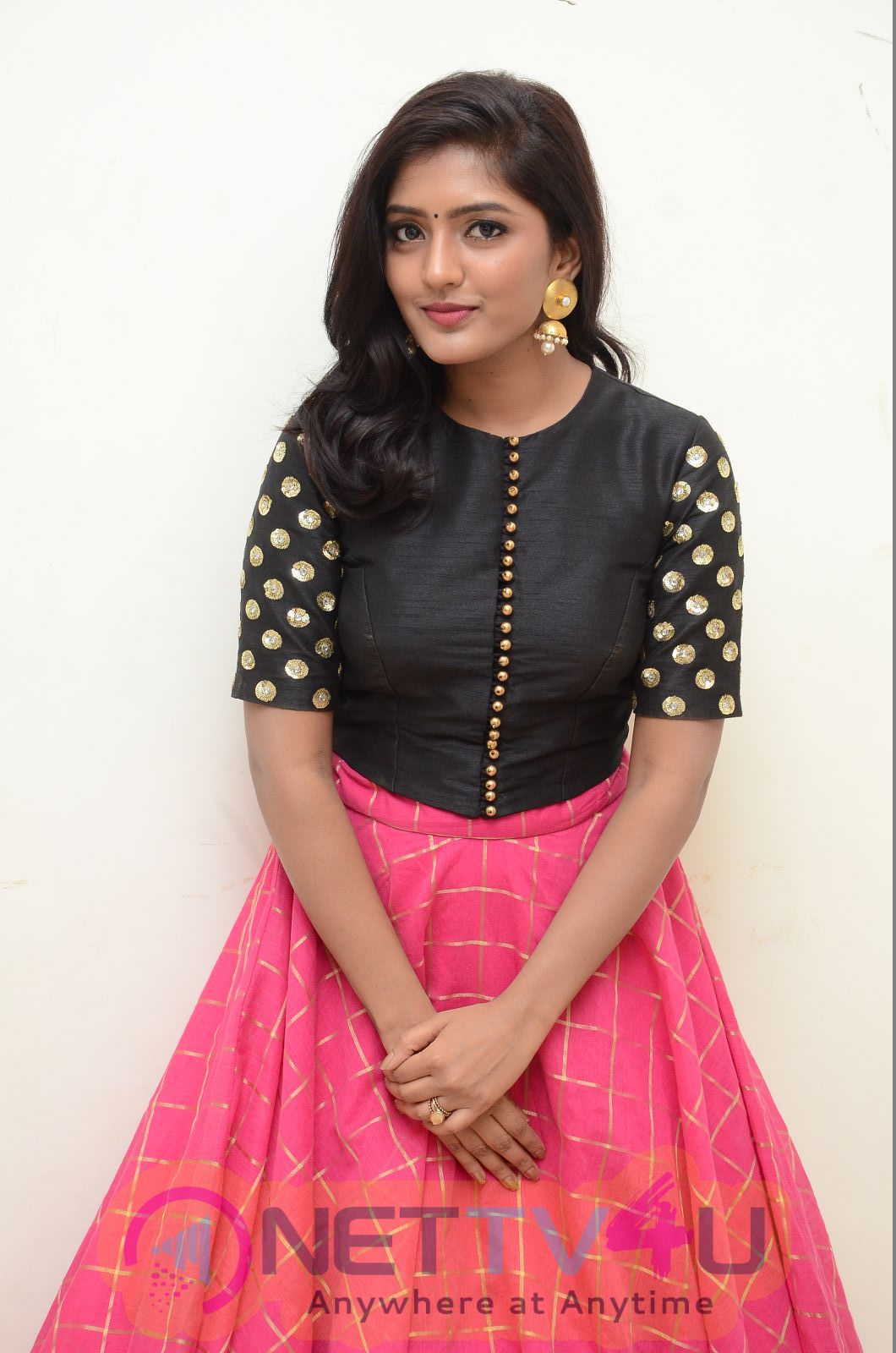 Telugu Actress Eesha Hot Pictures Telugu Gallery