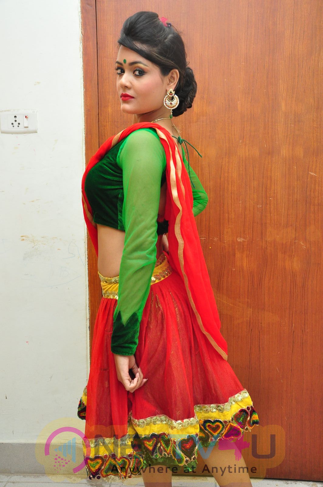 Telugu Dancer Riya New Photo Shoot Stills Telugu Gallery