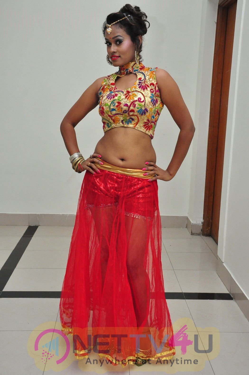 Telugu Item Dancer Nisha Hot Stills Telugu Gallery