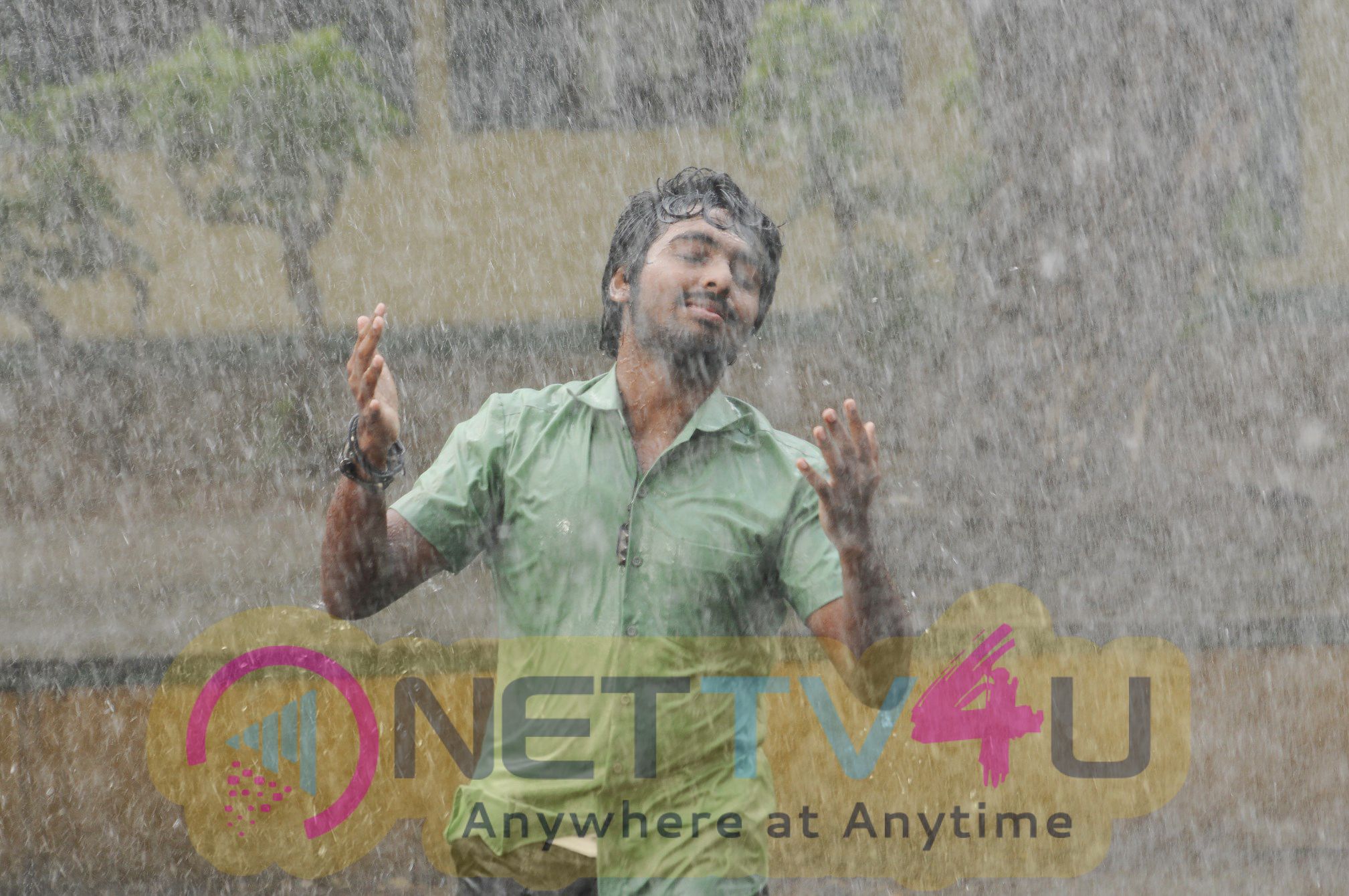 tamil actor gv prakash latest photos 15
