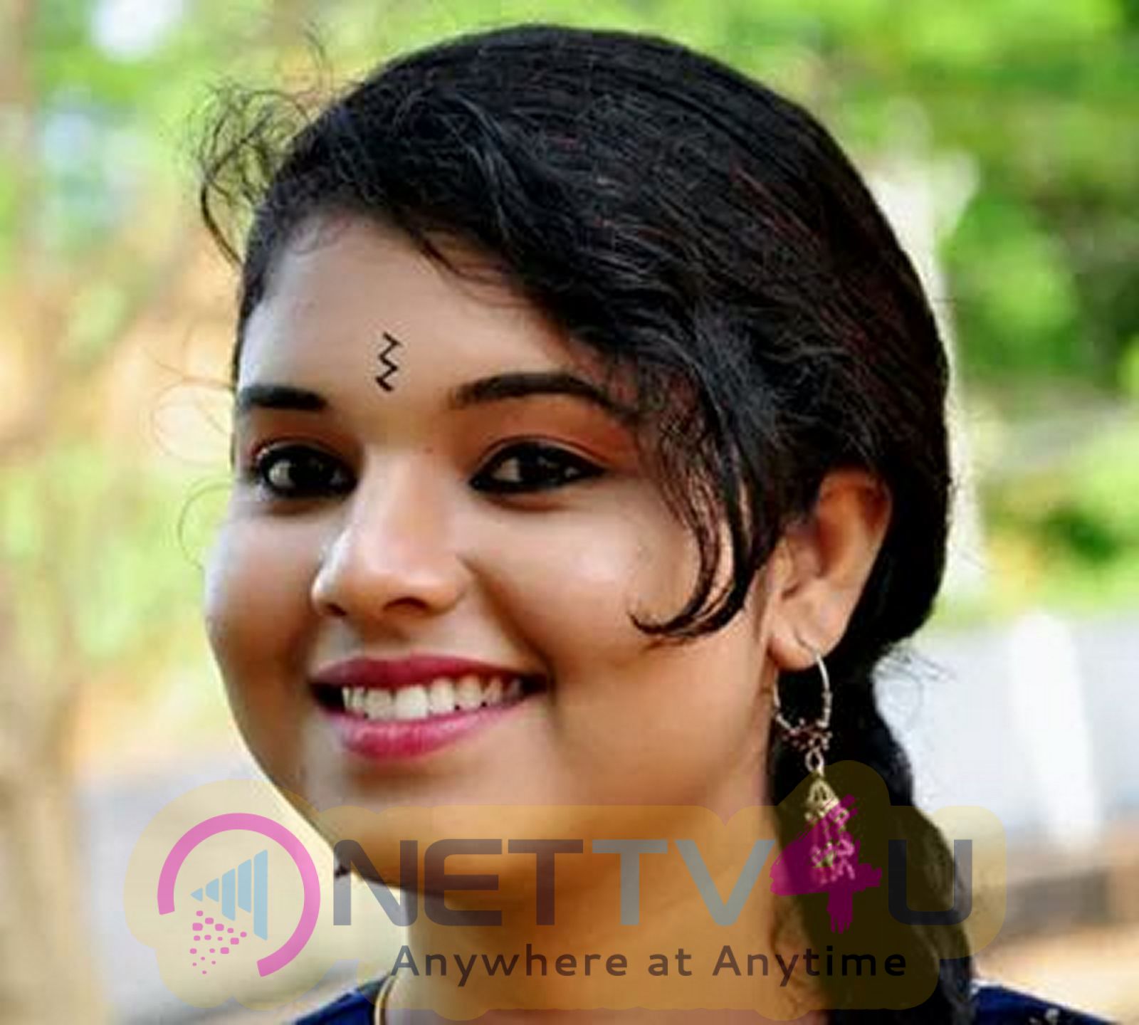 Tamil Actress Anu Krishna Latest Exclusive Photos Tamil Gallery