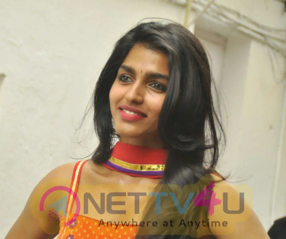tamil actress dhansika latest stills 1