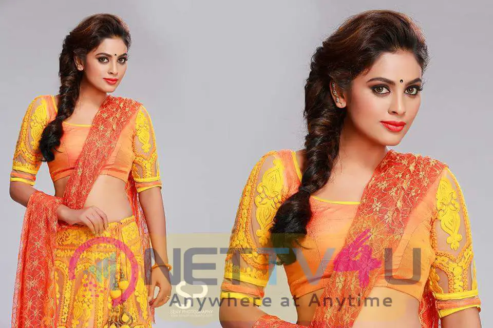 tamil film actress nandita swetha glamour photos 3
