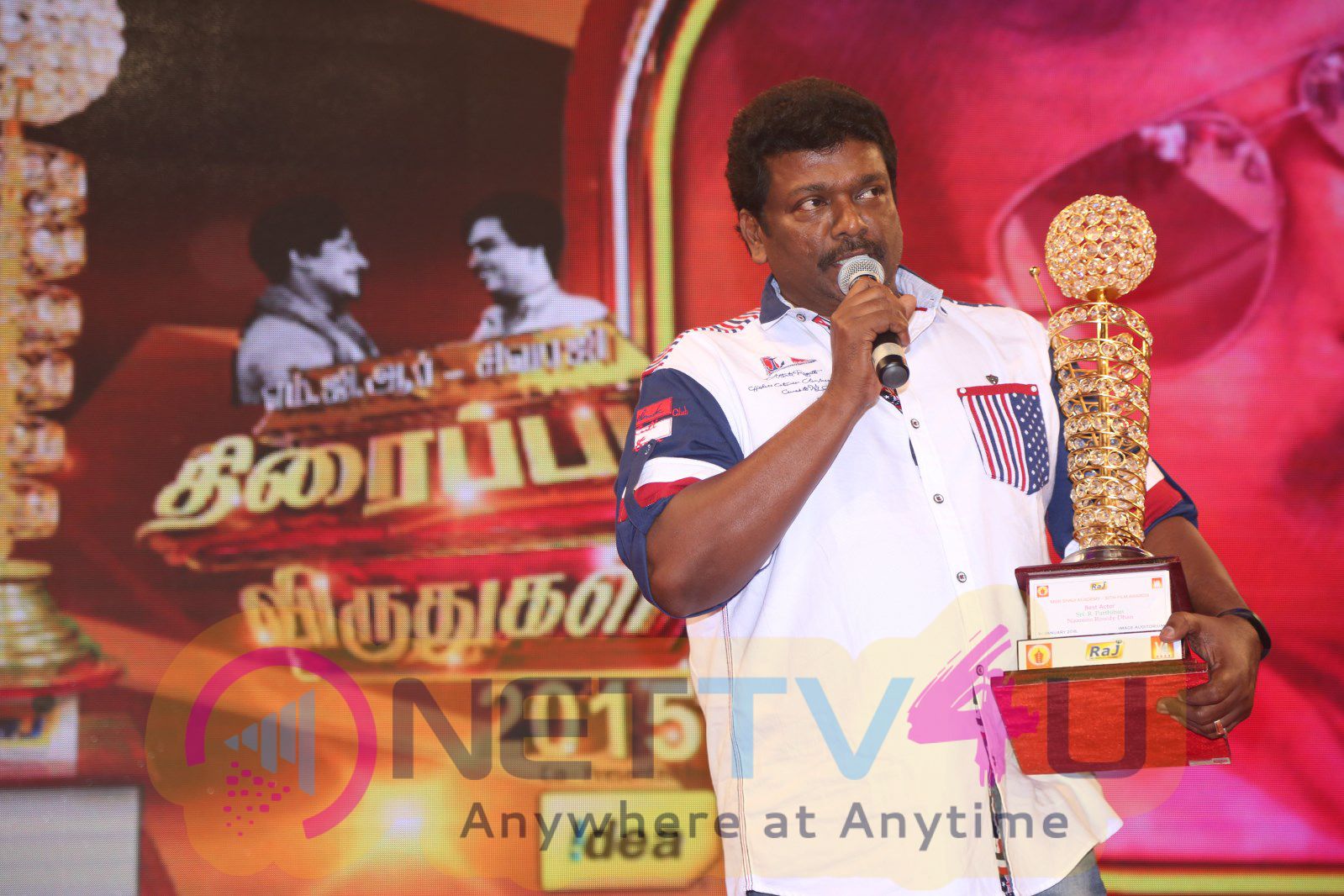 tamil film v4 award function event stills 52