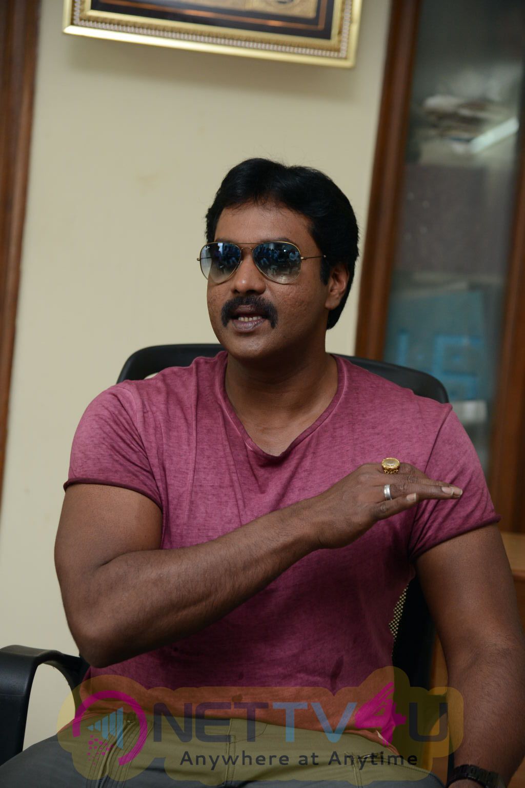 Telugu Actor Sunil Interview Stills Telugu Gallery