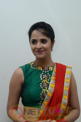 telugu actress anasuya latest stills 20