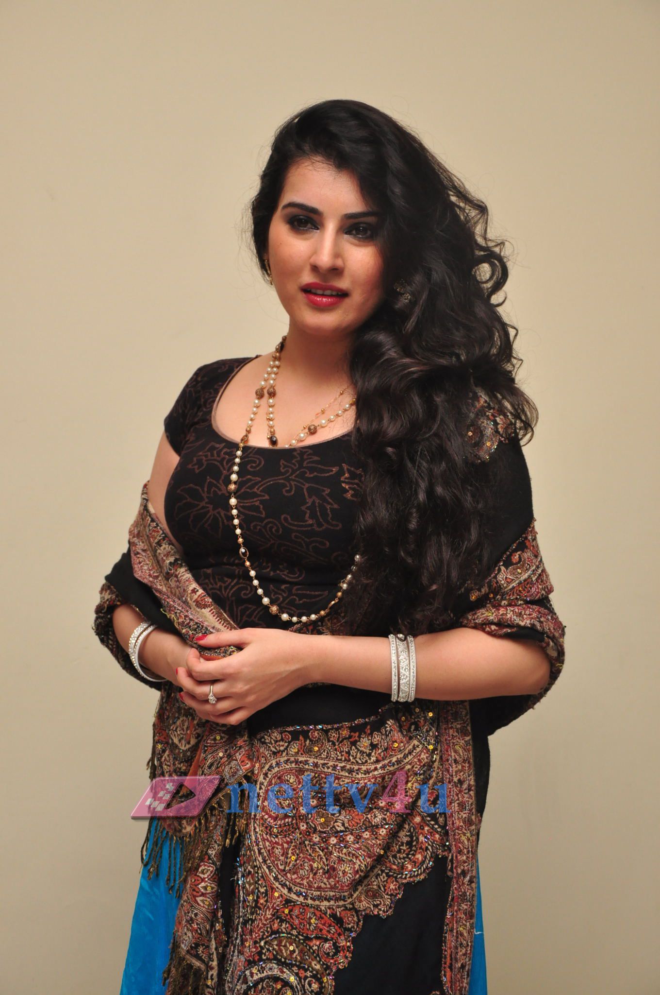 telugu actress archana exclusive photo gallery 18