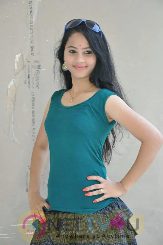 Telugu  Actress Asha Hot Images & Latest Stills Telugu Gallery