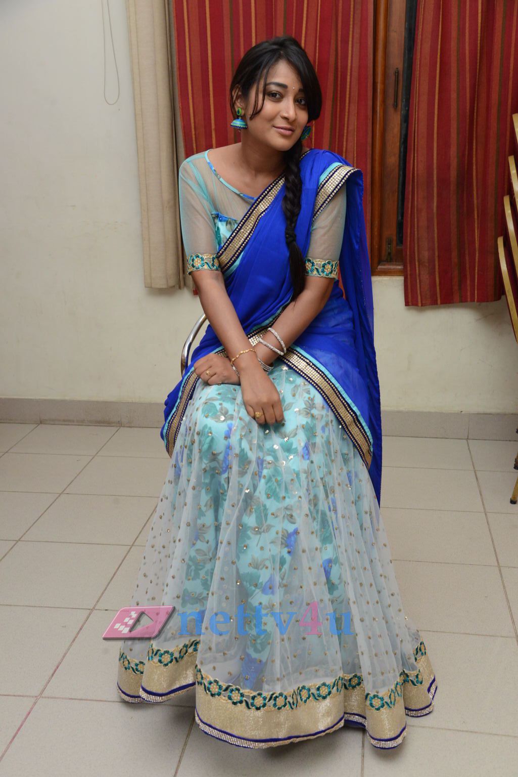 telugu actress bhavya sree cute photo gallery 51
