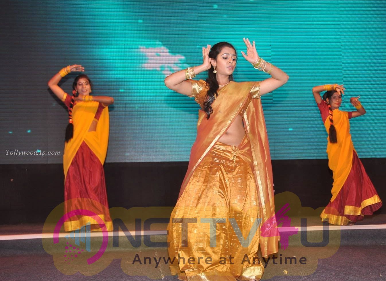 Telugu Actress In Colorful Saree Latest Photos Cute Stills  Telugu Gallery