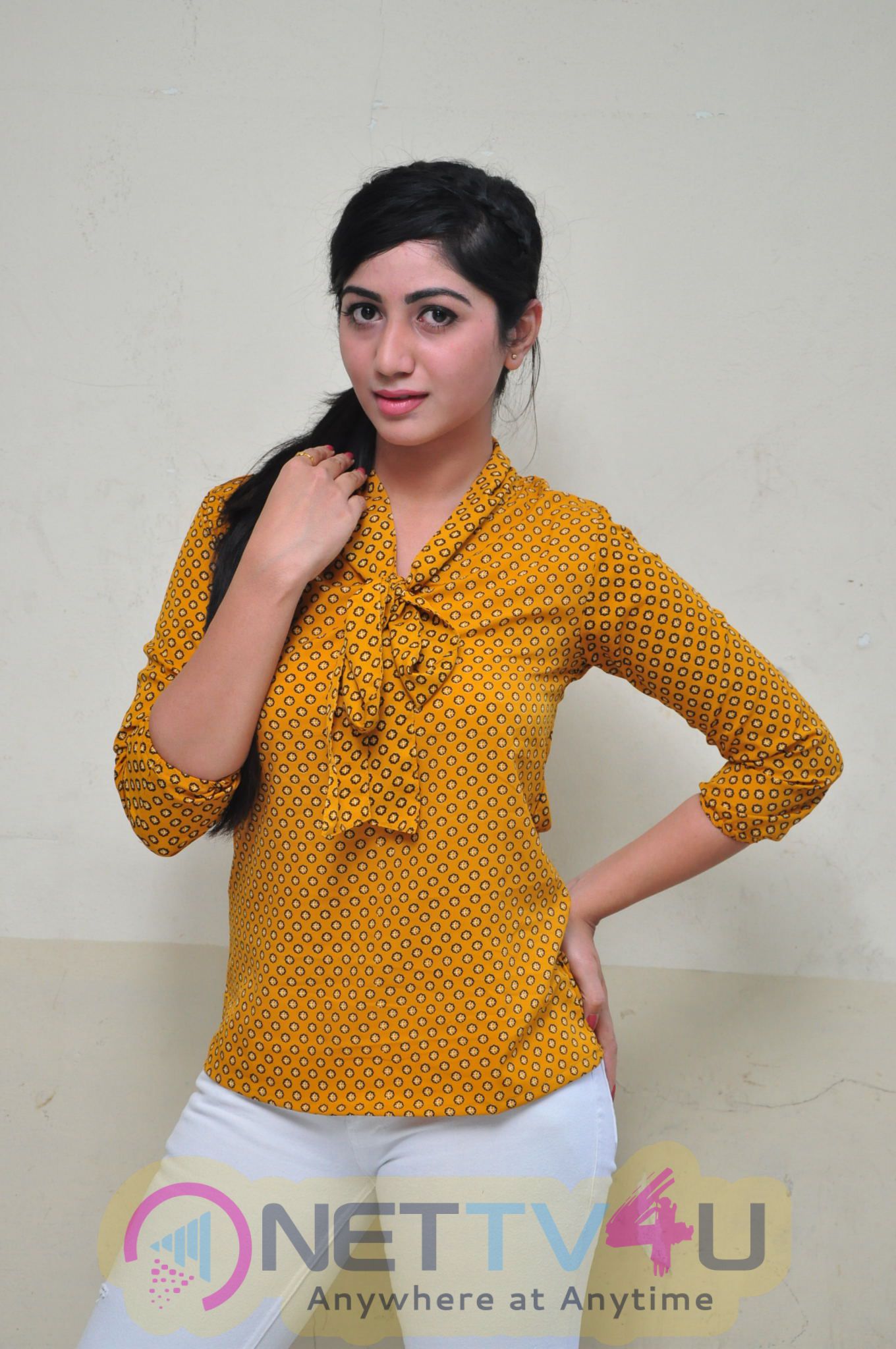 Telugu Film Actress Kalyani Stills Telugu Gallery